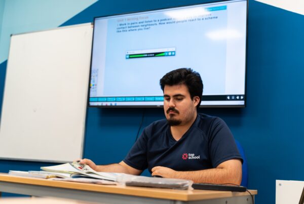 Entrevista a Francisco Javier  Fernández, profesor de inglés en Top School