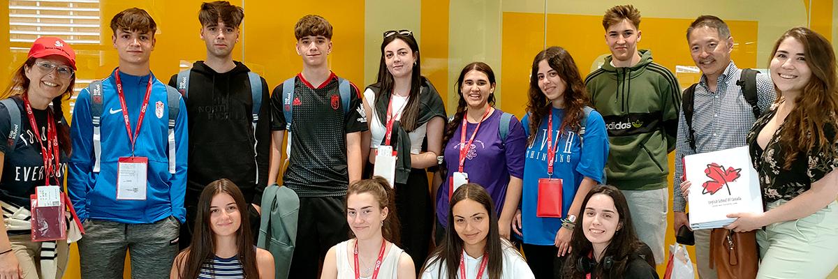 Desde Toronto con amor - 2023 1 Grupo Toronto 2023 a su llegada al aeropuerto en Canadá