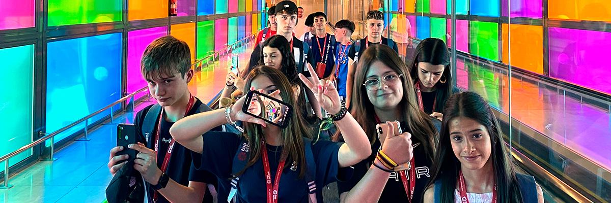 Grupo Torquay 2023 en el Aeropuerto