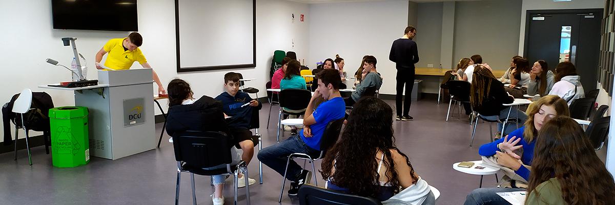 Grupo Dublín 2023 en clase de inglés