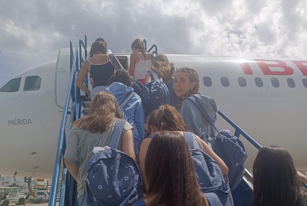 '24 Valle del Loira 6 - Piscina, fiesta y vuelta a casa. Oh là là! 9 ’24 Valle del Loira 6 – Piscina, fiesta y vuelta a casa. Oh là là!