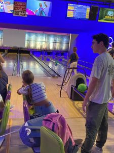 '24 Ennis 5 - Periódico, Limerick, bolera y un poquito de relax. 7 '24 Ennis 5 - Periódico, Limerick, bolera y un poquito de relax. 7