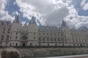 '24 Valle del Loira 2- Tours, castillos, Loches y París. 6