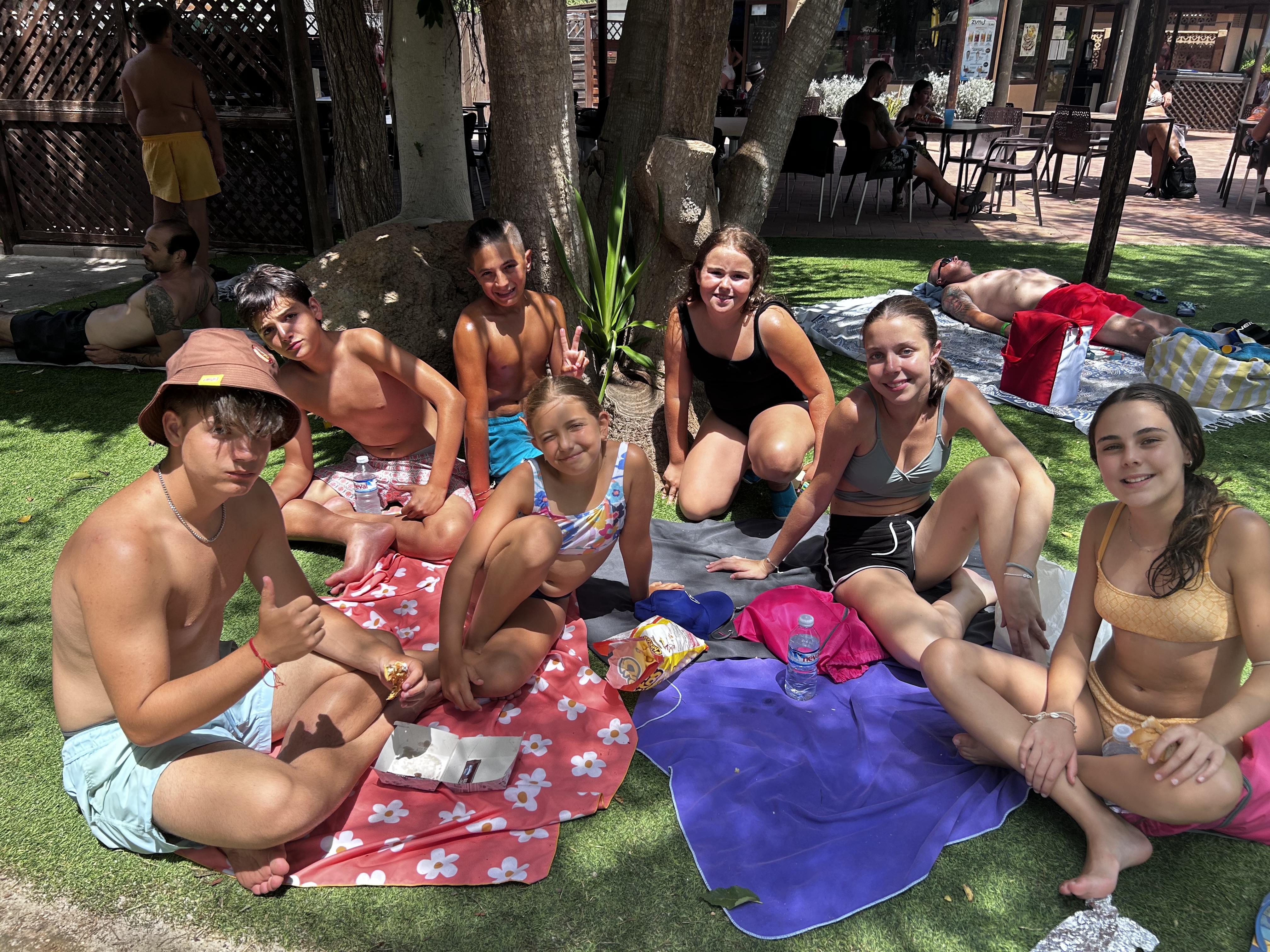 25′ Costa Blanca Camp 4 – ¡Semana de granja, surf, Aquópolis y mucha diversión!